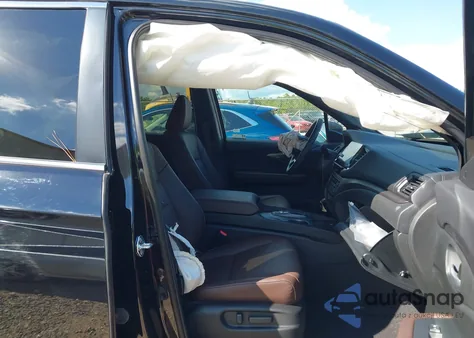 2024 Honda Ridgeline Rtl из США, поврежденный, VIN 5FPYK3F56RB021975